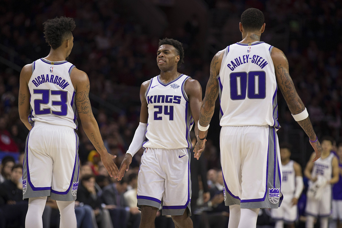 西亚卡姆迎来七赛季出色发挥，西班牙队观众热烈欢呼！观众掌声雷动(西亚卡姆球迷屋)-开云体育